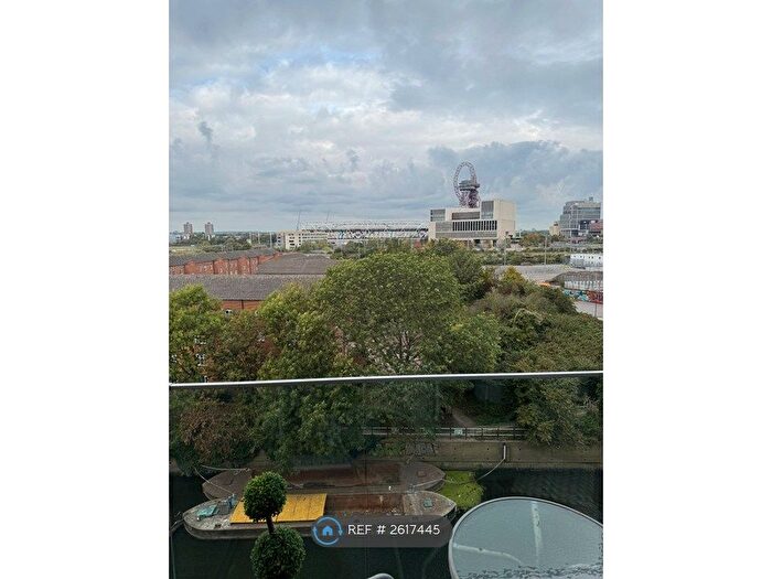 1 Bedroom Flat To Rent In River Heights, London, E15