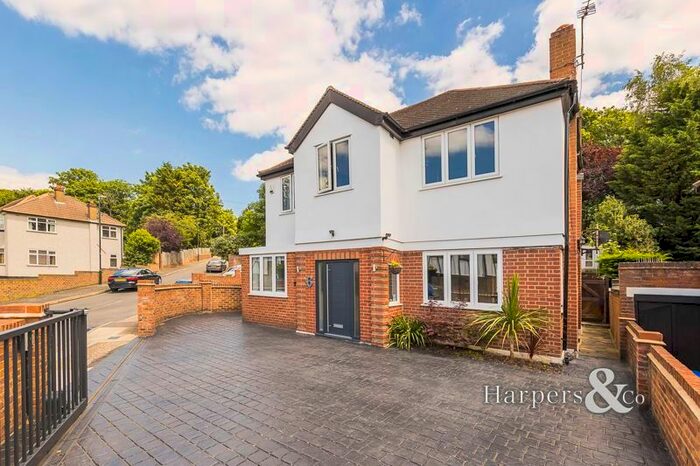 5 Bedroom Property To Rent In Arcadian Avenue, Bexley, DA5