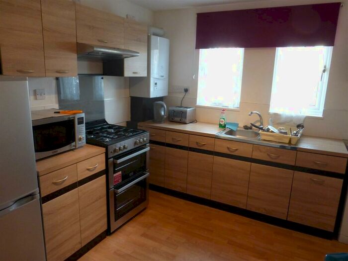 2 Bedroom Flat To Rent In Copsewood, Peterborough, PE4