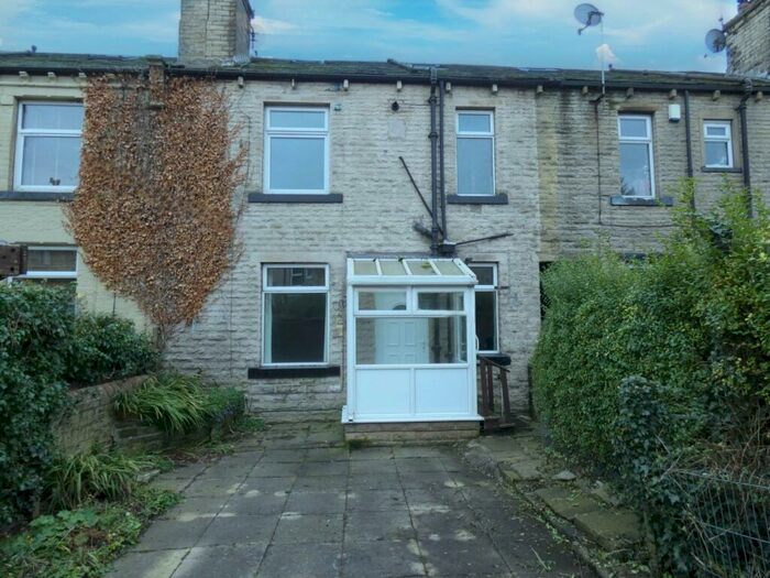 2 Bedroom Terraced House To Rent In New Works Road, Low Moor, Bradford, BD12