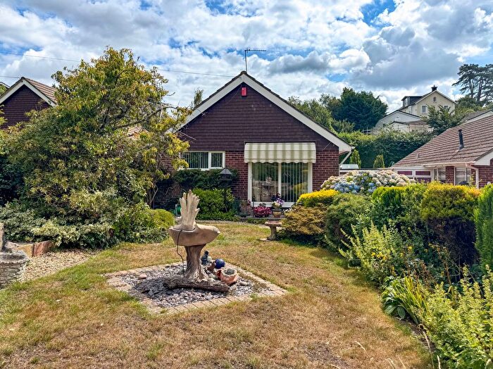 3 Bedroom Bungalow For Sale In Castlewood Avenue, Newton Abbot, TQ12