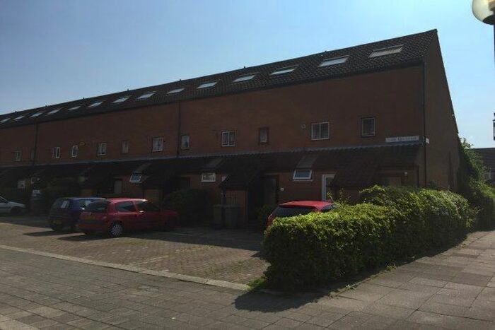 1 Bedroom Maisonette To Rent In North Thirteenth Street, Milton Keynes, MK9