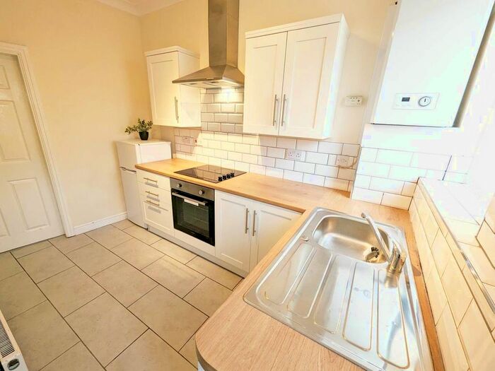 1 Bedroom Flat To Rent In Liverpool Road, Great Sankey, Warrington, WA5