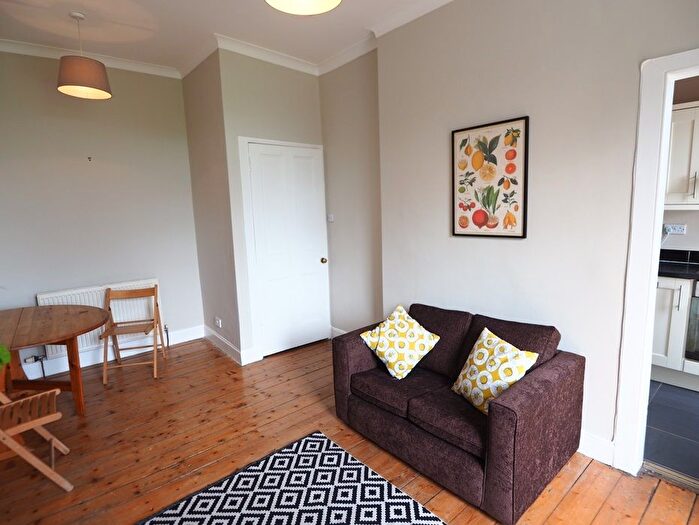 1 Bedroom Flat To Rent In West Montgomery Place, Edinburgh, EH7