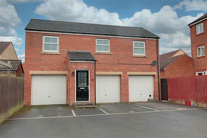 2 Bedroom Flat To Rent In Bell Heather Close, Staverton, BA14