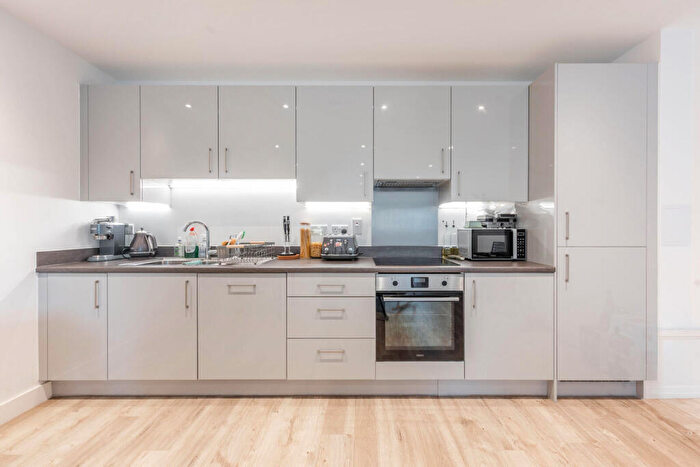 1 Bedroom Flat For Sale In Sheepcote Road, Harrow On The Hill, Harrow, HA1