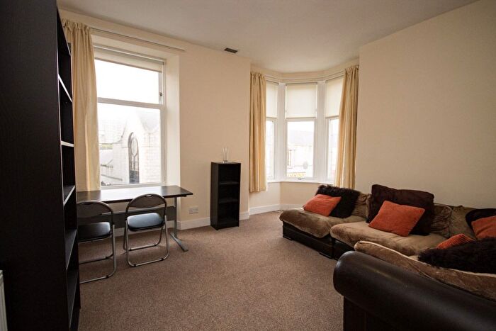 2 Bedroom Flat To Rent In Jasmine Terrace, City Centre, Aberdeen, AB24