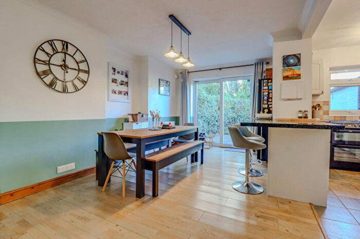 3 Bedroom Semi-Detached House For Sale In Wardens Walk, Leicester Forest East, LE3