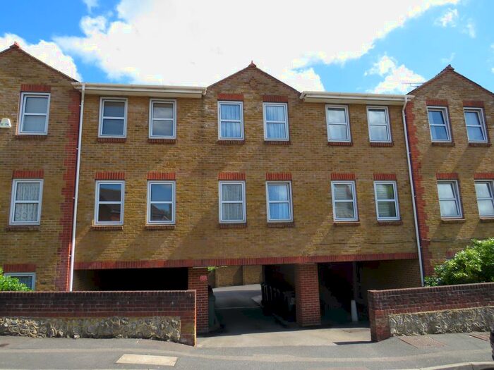 Studio To Rent In Hartnup Street, Maidstone, Kent, ME16