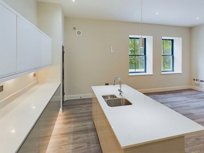 2 Bedroom Flat To Rent In Homefield Road, Exeter, EX1