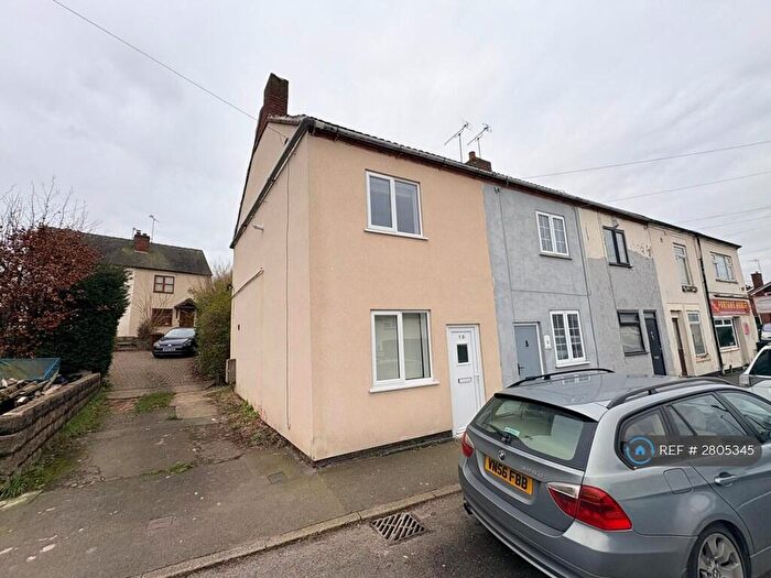 2 Bedroom End Of Terrace House To Rent In Main St, Swadlincote, DE12