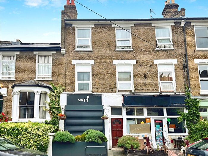 1 Bedroom Flat To Rent In Brackenbury Road, London, W6