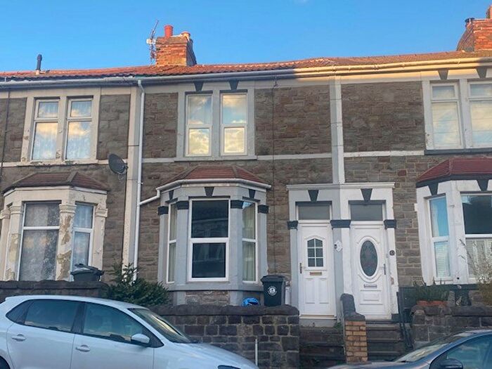2 Bedroom Terraced House To Rent In Air Balloon Road, Bristol, BS5