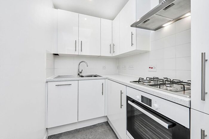 1 Bedroom Flat To Rent In Bulstrode Street, London, W1U