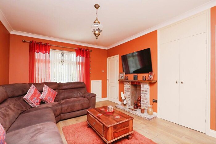 2 Bedroom Semi-Detached Bungalow For Sale In Primrose Square, Swanton Morley, Dereham, NR20