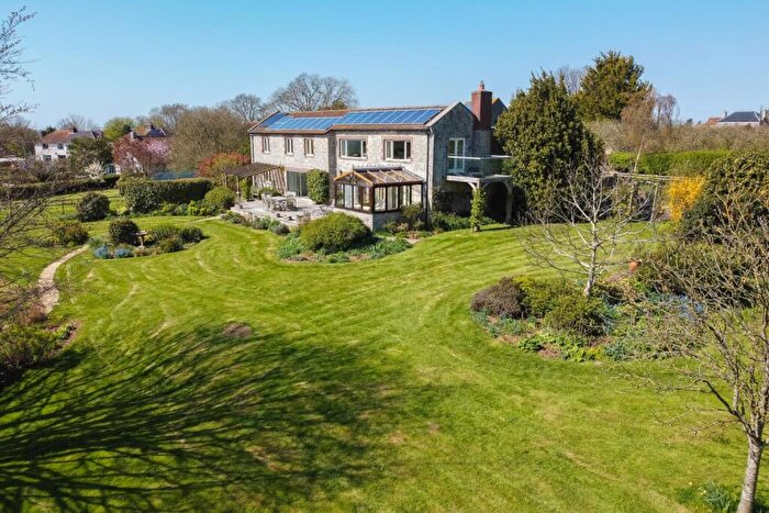 5 Bedroom Detached House For Sale In Castle Furlong Farm, Nr. Wedmore, BS28