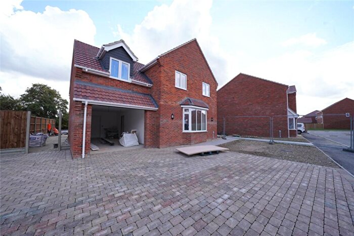 4 Bedroom Detached House To Rent In White Horse Drive, West Row, Bury St. Edmunds, Suffolk, IP28