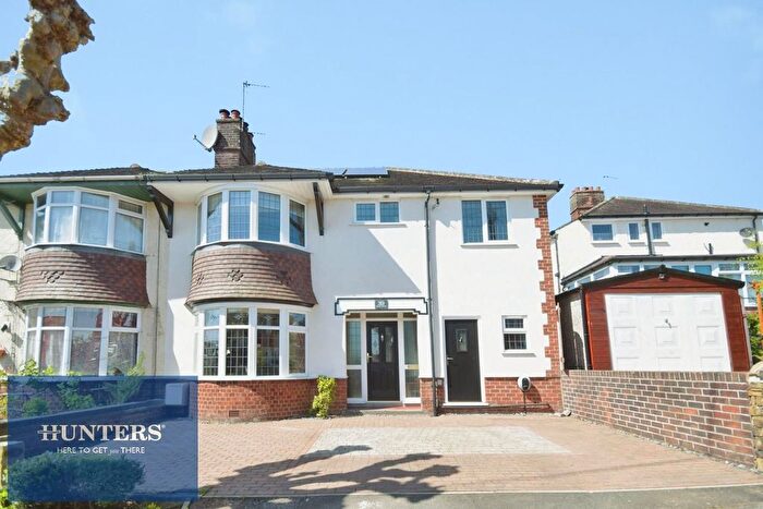 4 Bedroom Semi Detached House For Sale In Morris Avenue, Newbold, Chesterfield, S41