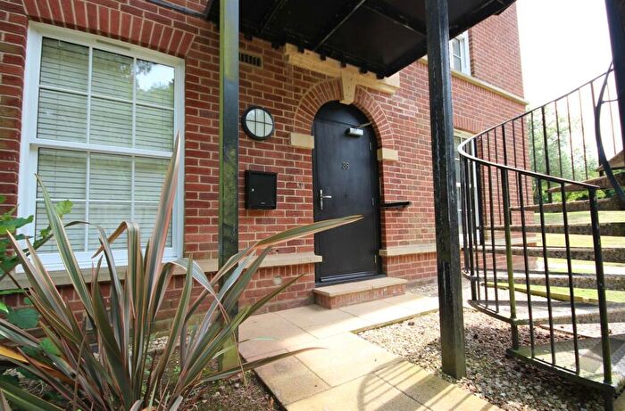 2 Bedroom Flat To Rent In Miller Way, Exminster, EX6