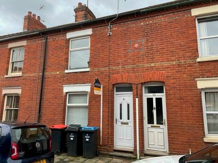 2 Bedroom Terraced House To Rent In King Edward Street, New Bradwell, Milton Keynes, Bucks, MK13