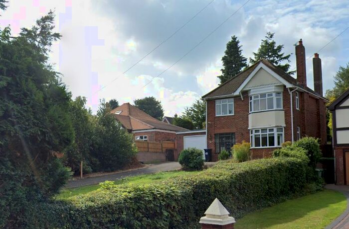 4 Bedroom House To Rent In Ridge Street, Stourbridge, DY8