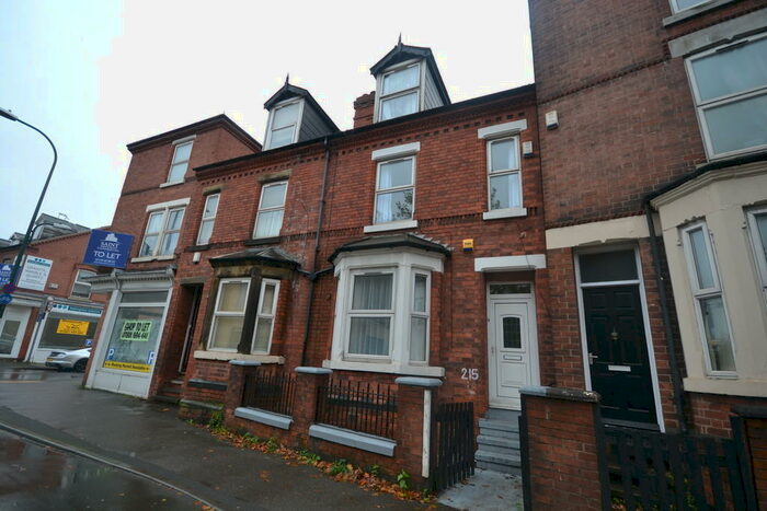 4 Bedroom Terraced House To Rent In Castle Boulevard, Nottingham, NG7