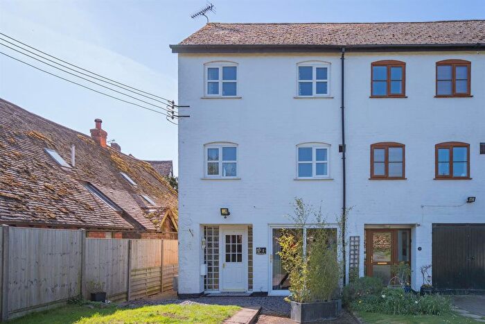 4 Bedroom End Of Terrace House For Sale In Homend Hopkilns, Stiffords Bridge, Malvern, WR13