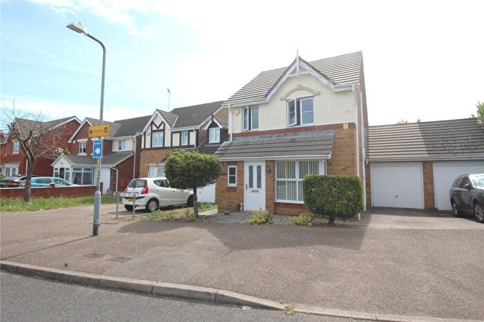 3 Bedroom Detached House To Rent In Marsh View, Gravesend, Kent, DA12