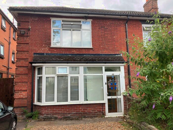 1 Bedroom Semi-Detached House To Rent In Waterloo Road, Southampton, SO15