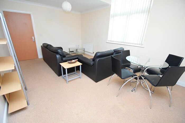 2 Bedroom Apartment To Rent In Bold Street, Hulme, Manchester, M15