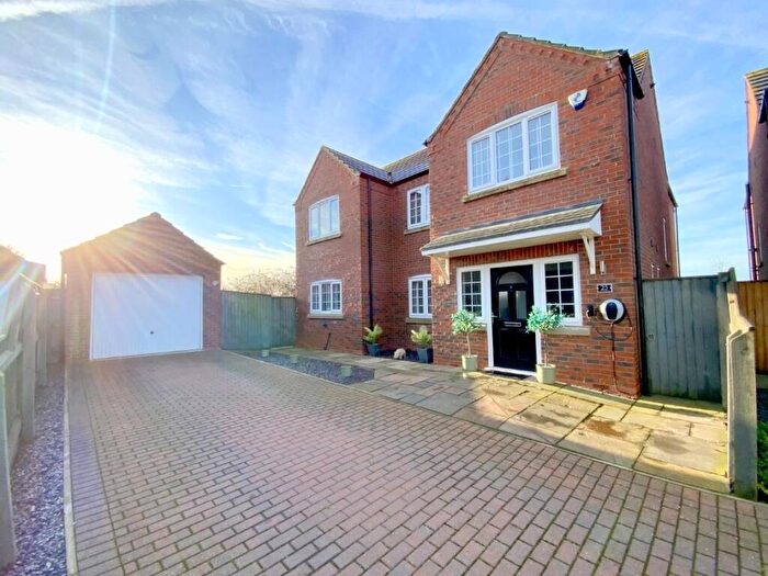 3 Bedroom Detached House For Sale In Gibson Way, Manby, Louth, LN11