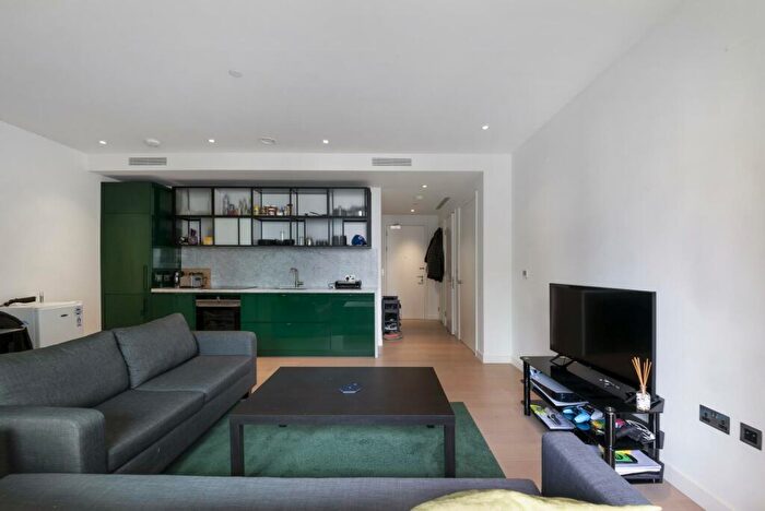 1 Bedroom Apartment To Rent In Bagshaw Building, Wardian, London, E14