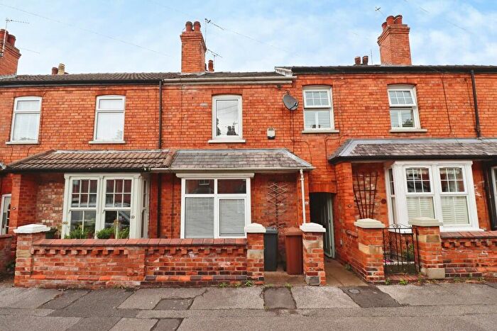 3 Bedroom Terraced House For Sale In Cecil Street, Lincoln, LN1