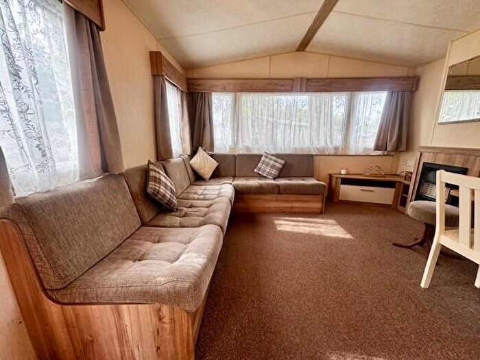 3 Bedroom Caravan For Sale In Three Bed Abi Eminence, Carlton Meres Holiday Park, Carlton, Saxmundham, Suffolk, IP17