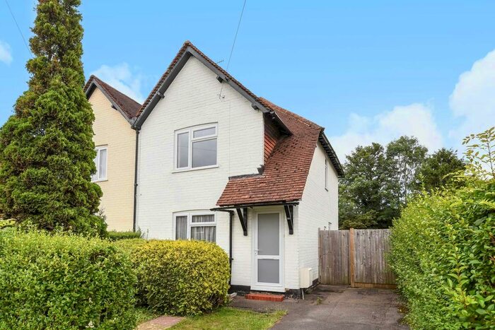 3 Bedroom Semi-Detached House To Rent In Raymond Crescent, Guildford, GU2