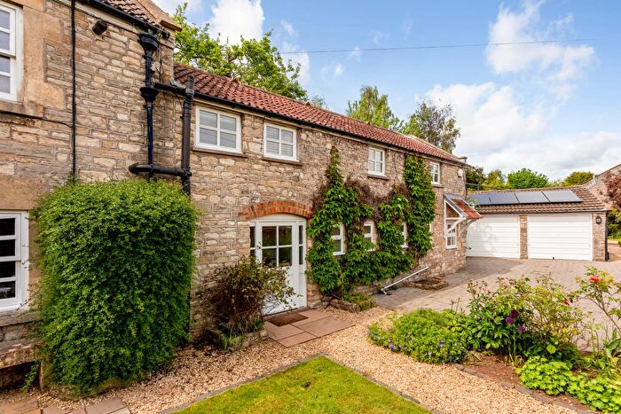 3 Bedroom End Of Terrace House For Sale In Single Hill, Shoscombe, BA2
