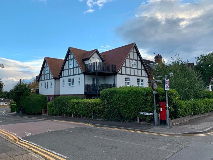 2 Bedroom Apartment For Sale In Westbury View, Brentwood, CM14