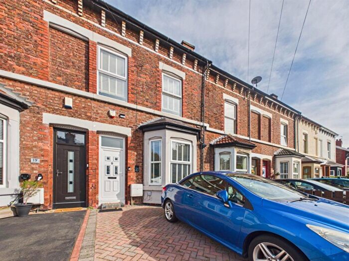 4 Bedroom Terraced House For Sale In Longland Road, CH45