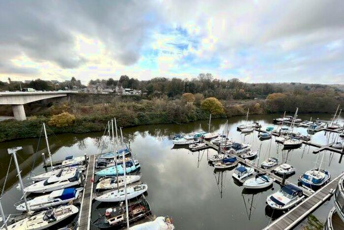 2 Bedroom Flat To Rent In Watkiss Way Victoria Wharf, Caerdydd, CF11