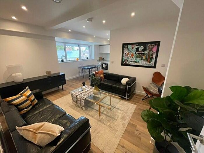 2 Bedroom Flat To Rent In St. Nicholas Street, Ipswich, Suffolk, IP1
