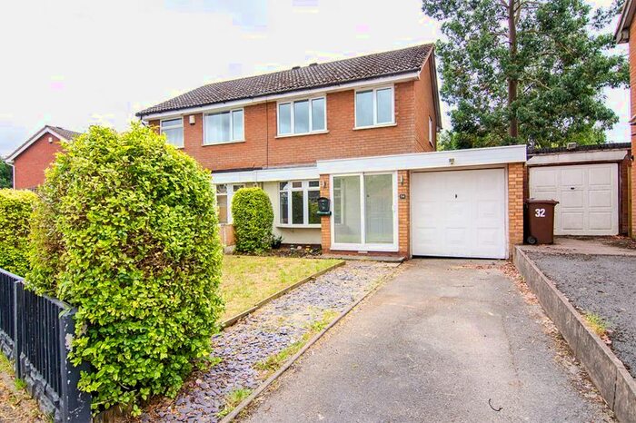 3 Bedroom Semi-Detached House To Rent In Maycroft Close, Hednesford, Cannock, WS12