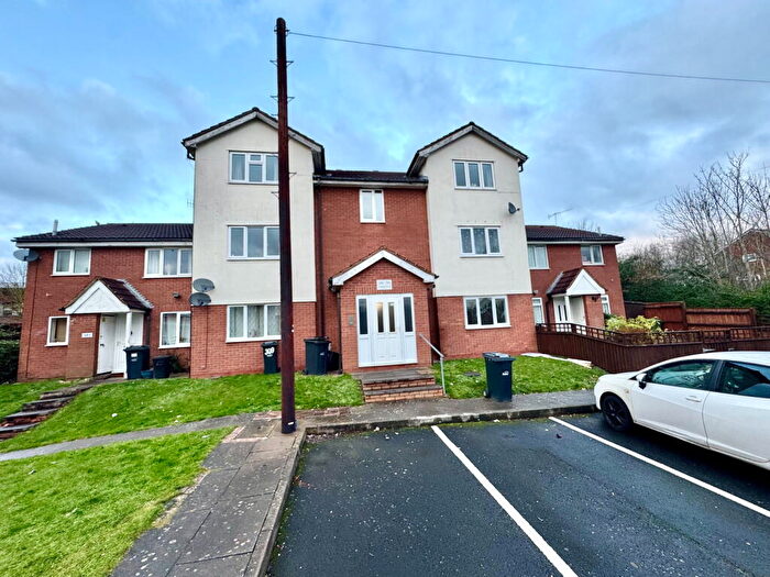 1 Bedroom Flat To Rent In Foxdale Drive, Brierley Hill, DY5