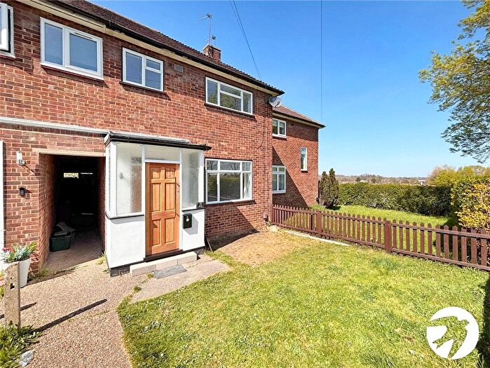 3 Bedroom Terraced House To Rent In Petersham Gardens, Orpington, BR5