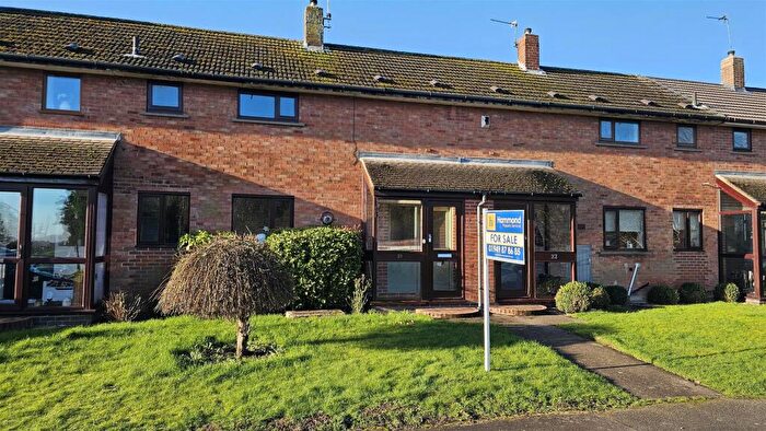 2 Bedroom Town House For Sale In Fairway Crescent, Newton, Nottingham, NG13