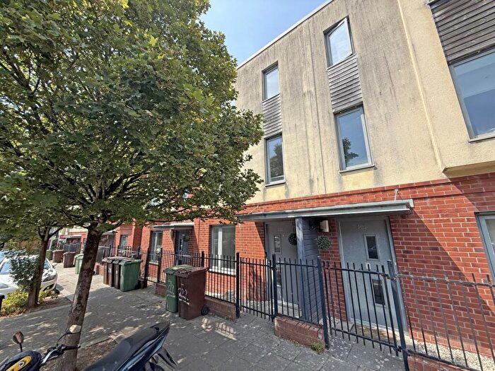 4 Bedroom Terraced House For Sale In Fore Street, Devonport, Plymouth, PL1