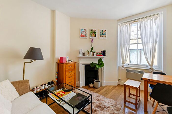 1 Bedroom Flat For Sale In Great Smith Street, London, SW1P