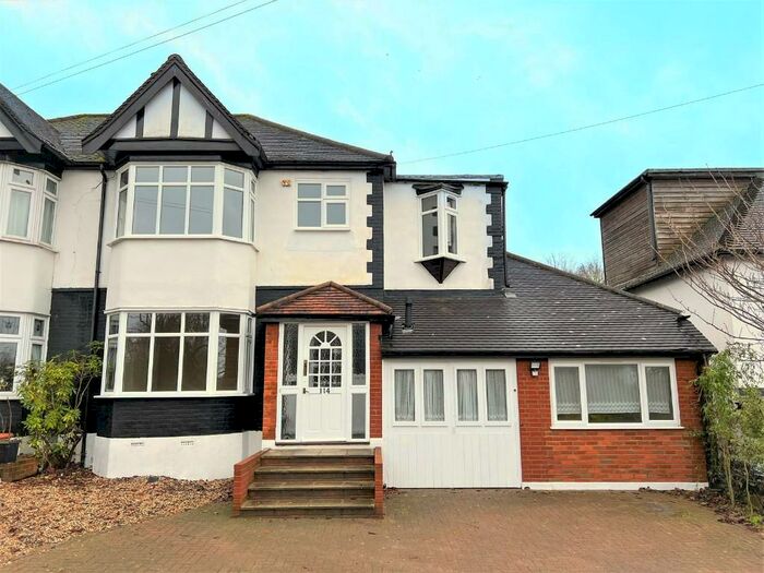 4 Bedroom Semi-Detached House To Rent In London Road, Brentwood, Essex, CM14