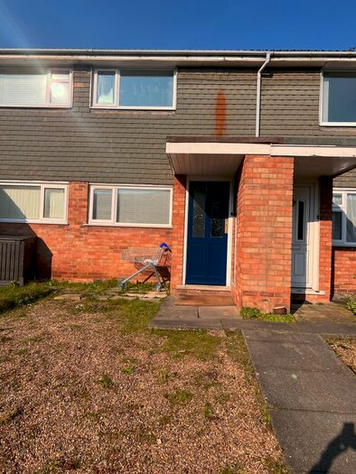 2 Bedroom Flat To Rent In Cherryleas Drive, Leicester, LE3
