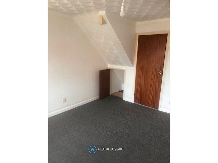 1 Bedroom Terraced House To Rent In South East Road, Southampton, SO19