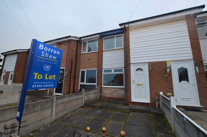 2 Bedroom Town House To Rent In Beech Grove, Abram, Wigan WN2